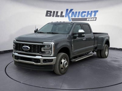 2025 Ford F-350 Super Duty 4X4 Lariat 4DR Crew Cab 8 FT. LB DRW Pickup
