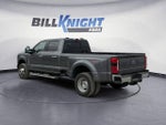 2025 F-350 Super Duty Thumbnail 3