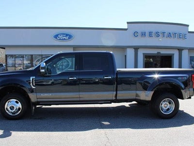 2022 Ford F-350 Super Duty 4X4 Limited 4DR Crew Cab 8 FT. LB DRW Pickup