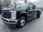 2023 F-350 Super Duty Thumbnail 3