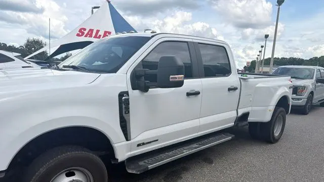 2023 Ford F-350 Super Duty King Ranch