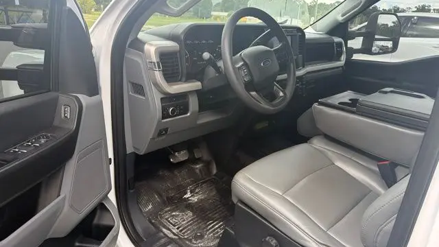 2023 Ford F-350 Super Duty King Ranch