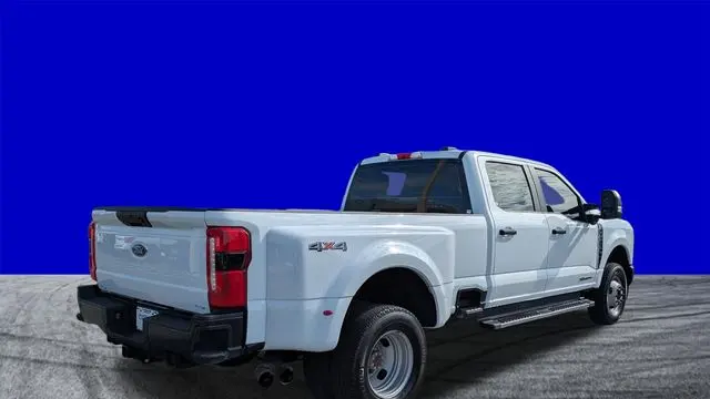 2023 Ford F-350 Super Duty King Ranch