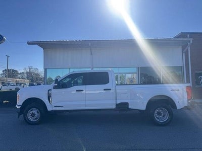 2024 Ford F-350 Super Duty 4X4 XL 4DR Crew Cab 8 FT. LB DRW Pickup