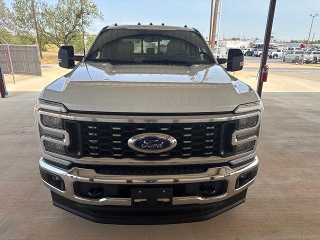 2024 Ford F-350 Super Duty Lariat — photo 1 of 24