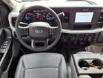 2025 F-350 Super Duty Thumbnail 3