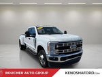 2025 F-350 Super Duty Thumbnail 3