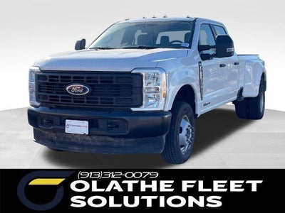 2025 Ford F-350 Super Duty 4X4 Lariat 4DR Crew Cab 8 FT. LB DRW Pickup