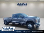2025 F-350 Super Duty Thumbnail 1