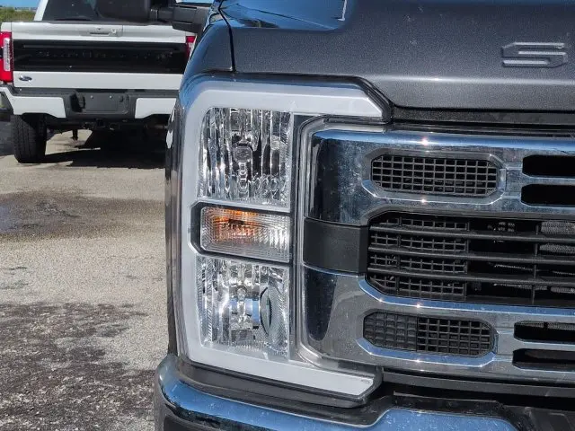 2026 Ford F-350 - $63,543