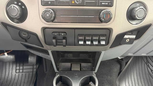 2013 Ford F-350 Super Duty King Ranch