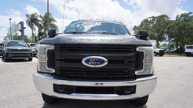 2017 Ford F-350 Super Duty XLT