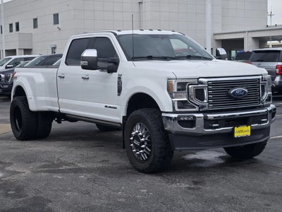 2022 Ford F-350 Super Duty 4X4 King Ranch 4DR Crew Cab 8 FT. LB DRW Pickup