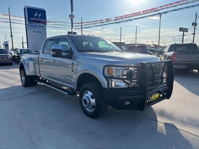 2022 Ford F-350 Super Duty 4X4 XLT 4DR Crew Cab 8 FT. LB DRW Pickup
