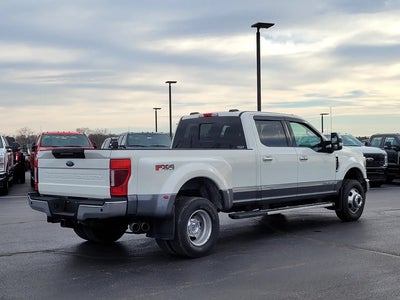 2022 Ford F-350 Super Duty 4X4 Lariat 4DR Crew Cab 8 FT. LB DRW Pickup