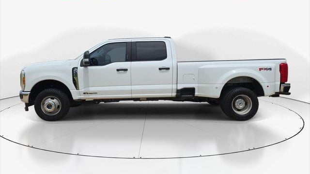 2023 Ford F-350 Super Duty XLT