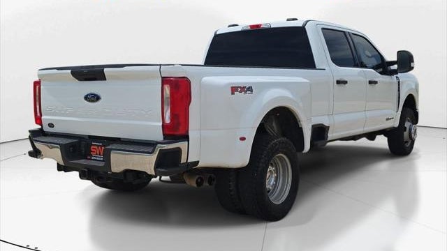 2023 Ford F-350 Super Duty XLT