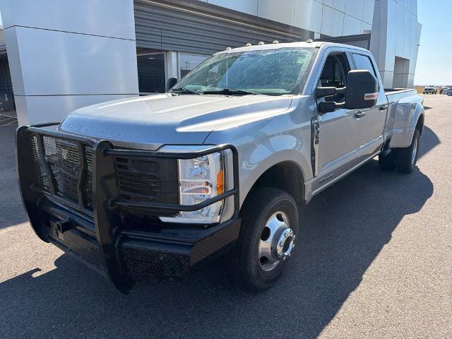 2023 Ford F-350 Super Duty XL — photo 1 of 24