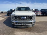 2023 F-350 Super Duty Thumbnail 2