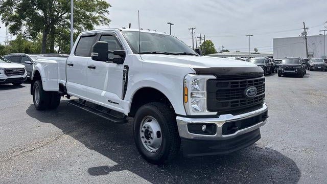 Preowned 2024 Ford F-350 Super Duty Lariat for Sale