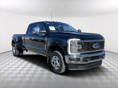 2024 Ford F-350 Super Duty 4X4 Lariat 4DR Crew Cab 8 FT. LB DRW Pickup