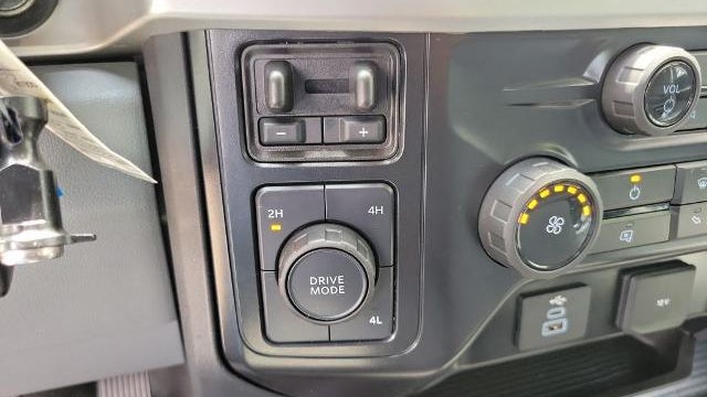 2025 Ford F-350 Super Duty XLT