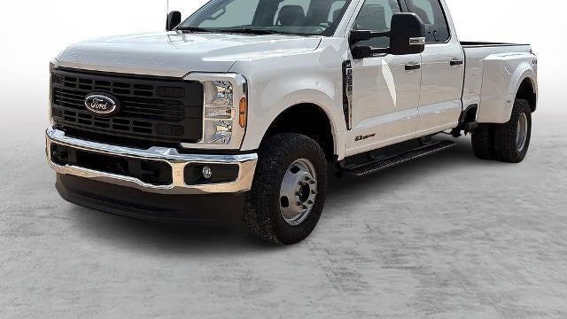 2025 Ford F-350 Super Duty Lariat