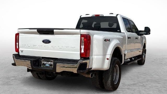 2025 Ford F-350 Super Duty Lariat