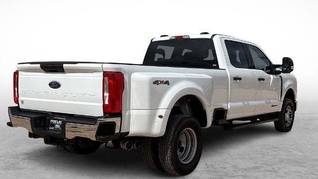 2025 Ford F-350 Super Duty Lariat