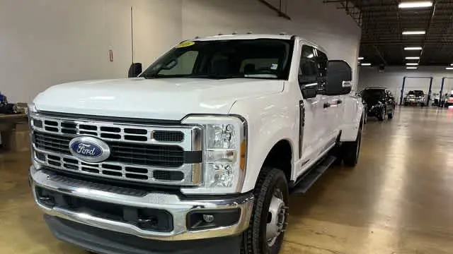 2026 Ford F-350 Super Duty XLT