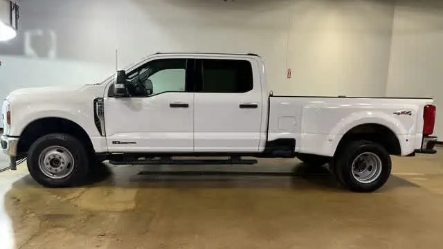 2026 Ford F-350 Super Duty XLT