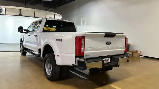2026 Ford F-350 Super Duty XLT
