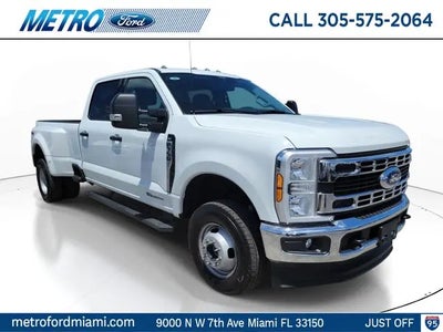 Photo of a 2026 Ford F-350 Super Duty 4X4 XLT 4DR Crew Cab 8 FT. LB DRW Pickup for sale