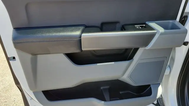 2026 Ford F-350 Super Duty XLT