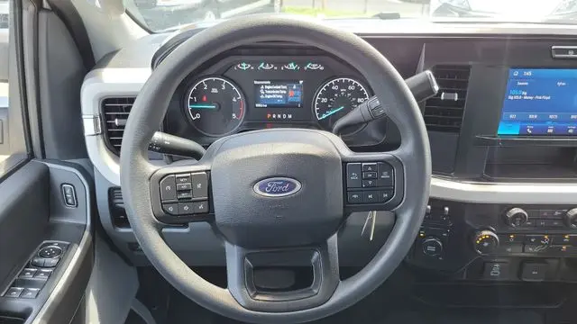 2026 Ford F-350 Super Duty XLT