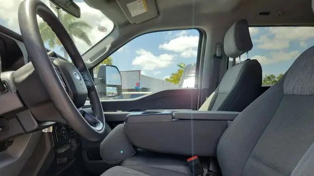 2026 Ford F-350 Super Duty XLT