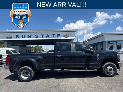 2022 Ford F-350 Super Duty 4X4 XL 4DR Crew Cab 8 FT. LB DRW Pickup
