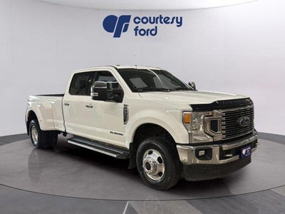 2022 Ford F-350 Super Duty 4X4 King Ranch 4DR Crew Cab 8 FT. LB DRW Pickup
