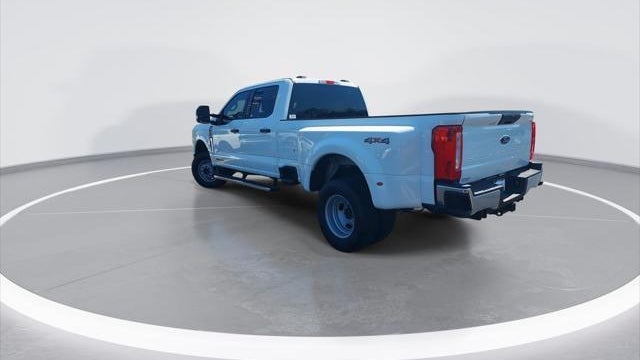 2024 Ford F-350 Super Duty XLT