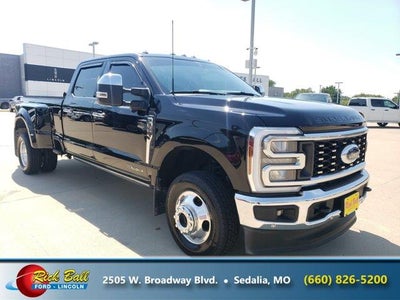 2025 Ford F-350 Super Duty 4X4 Lariat 4DR Crew Cab 8 FT. LB DRW Pickup