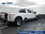 2025 F-350 Super Duty Thumbnail 2