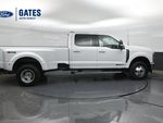 2025 F-350 Super Duty Thumbnail 3