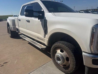 2025 Ford F-350 Super Duty 4X4 Lariat 4DR Crew Cab 8 FT. LB DRW Pickup