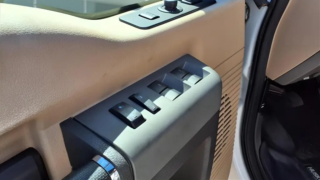 2012 Ford F-350 Super Duty XL
