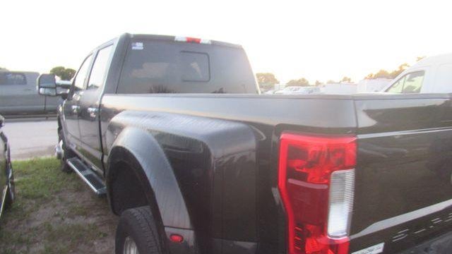 2019 Ford F-350 Super Duty Lariat