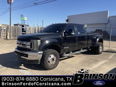 2019 Ford F-350 Super Duty 4X4 Platinum 4DR Crew Cab 8 FT. LB DRW Pickup