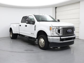 2021 Ford F-350 Super Duty with Oxford White Exterior