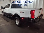2023 F-350 Super Duty Thumbnail 3