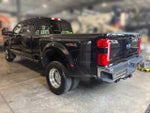 2023 F-350 Super Duty Thumbnail 3