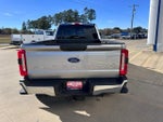 2023 F-350 Super Duty Thumbnail 3